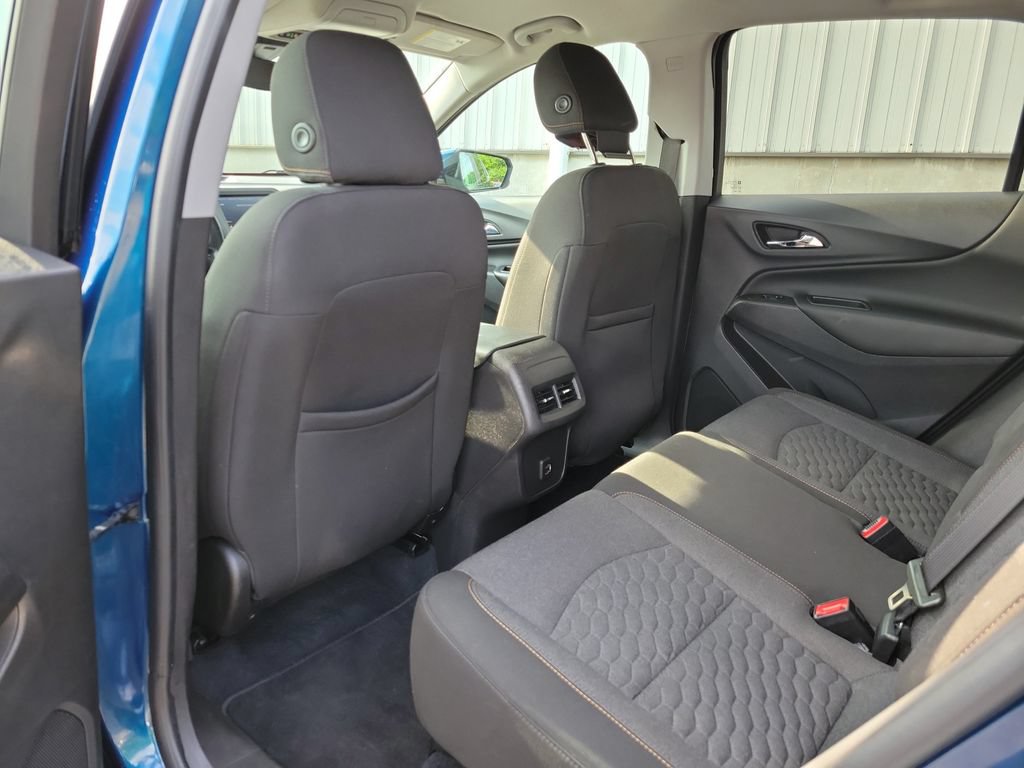 Used 2021 Chevrolet Equinox LT FWD image 16