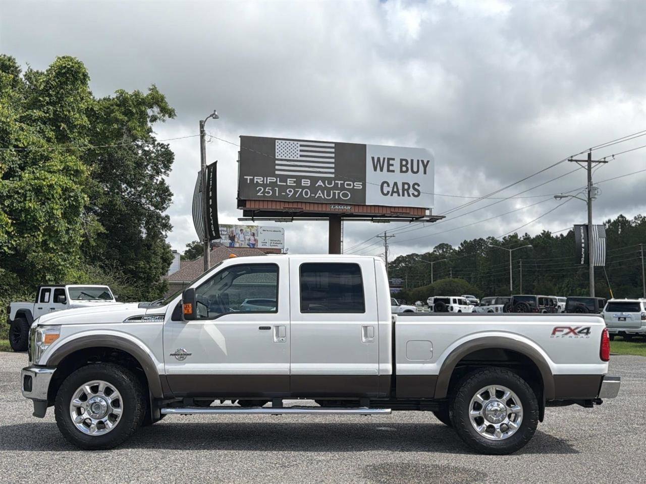 Used 2016 Ford F250 Lariat w/ Lariat Ultimate Package AWD/4WD image 2