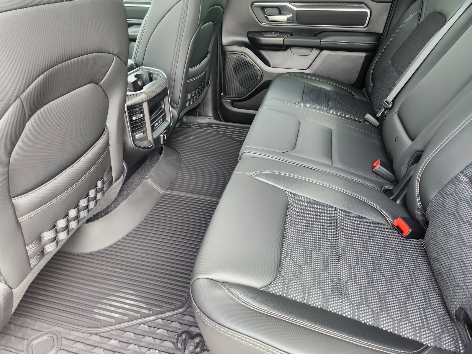 New 2026 RAM 1500 Lone Star AWD/4WD image 25