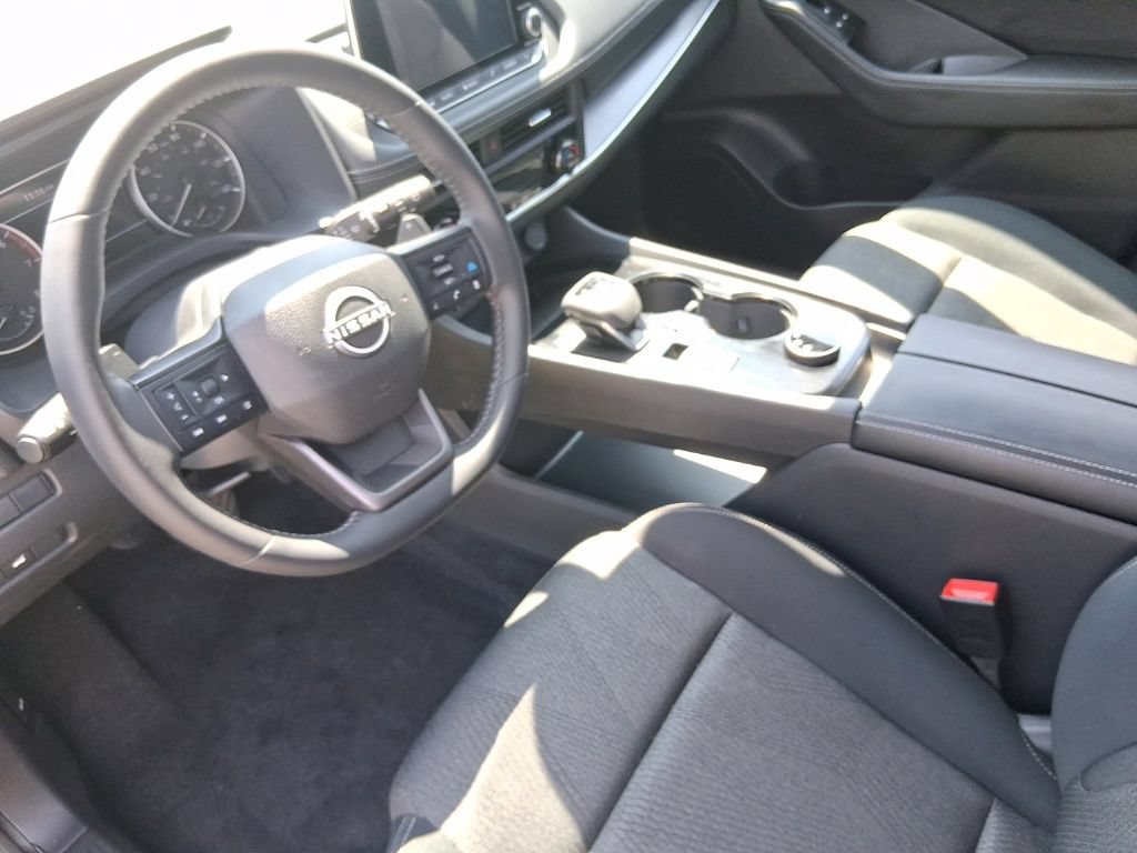 Used 2026 Nissan Rogue SV AWD/4WD image 18