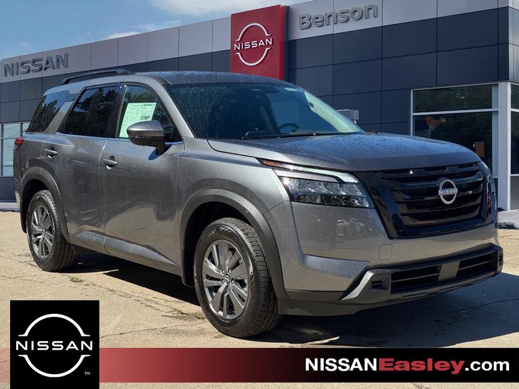 New 2025 Nissan Pathfinder SV w/ Black Appearance Package