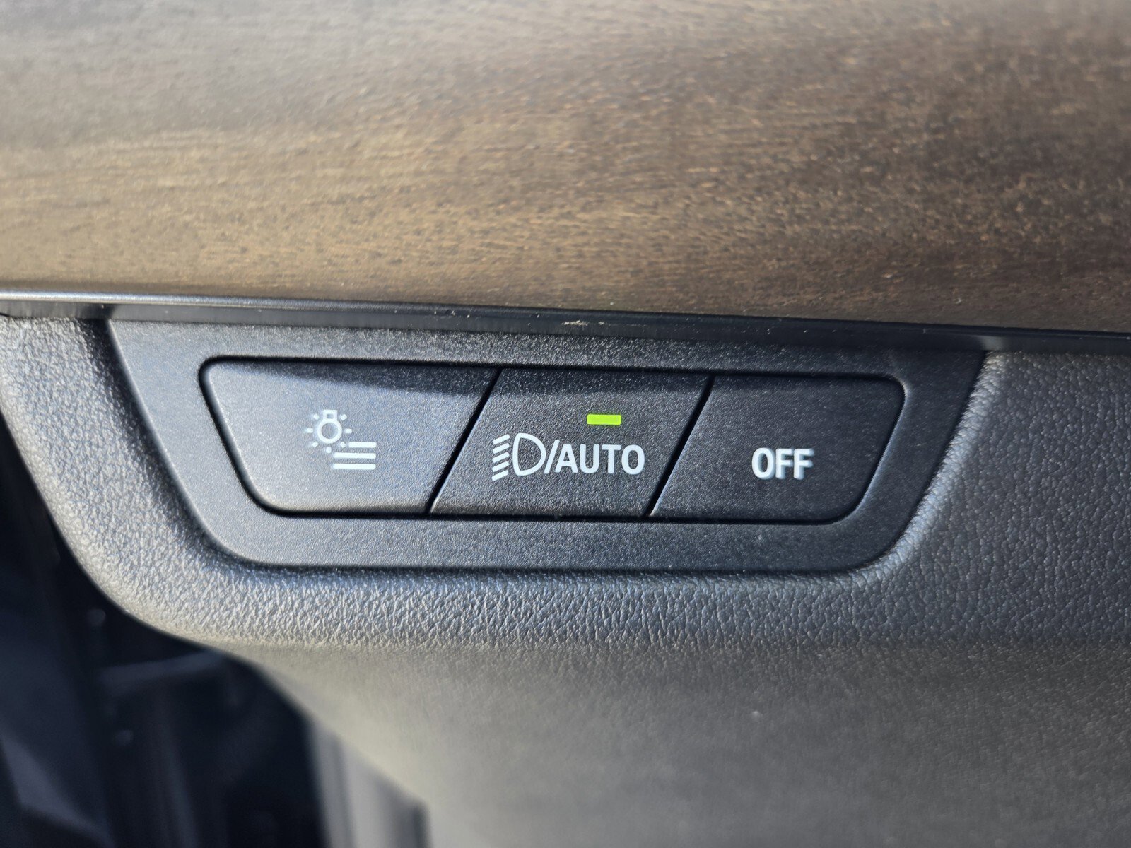 Used 2026 BMW X1 xDrive28i w/ Technology Package image 22