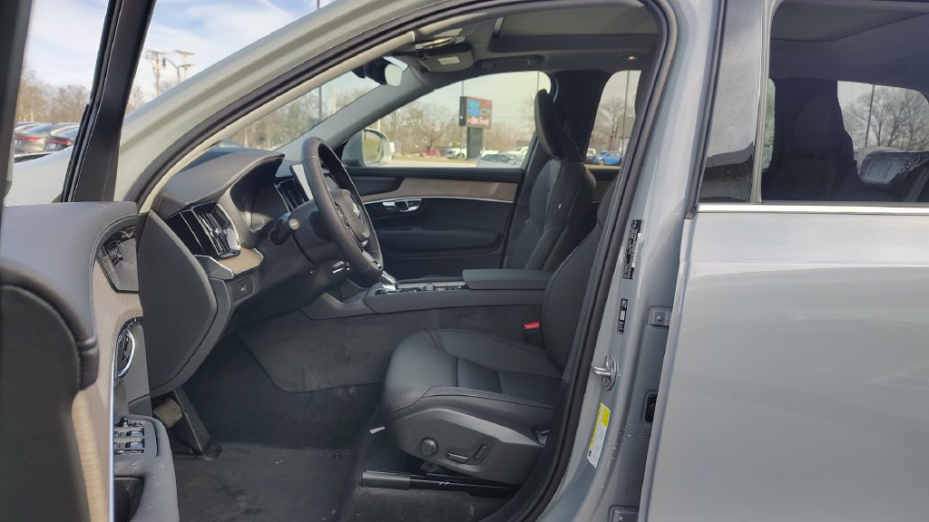New 2026 Volvo XC90 B6 Plus AWD/4WD image 7