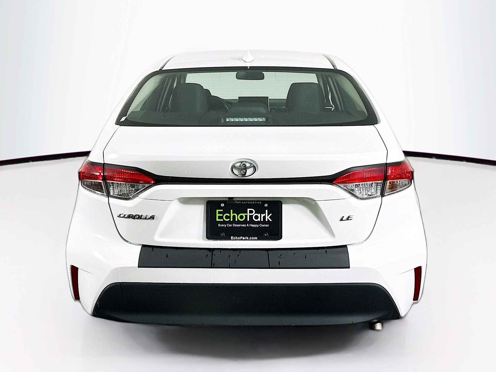 Used 2024 Toyota Corolla LE image 7