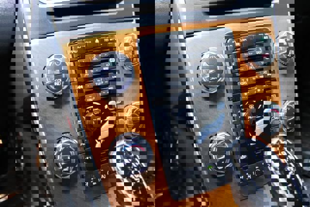 Used 2016 Volvo S60 T5 Inscription Platinum image 20