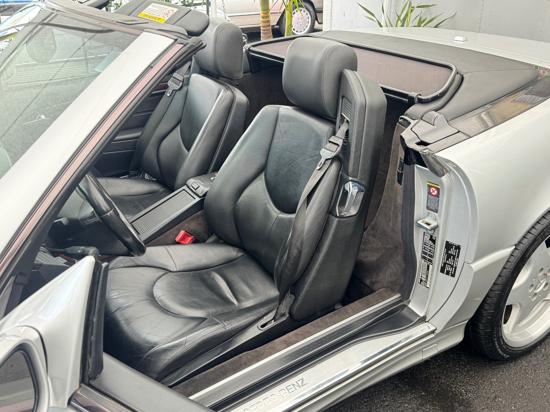 Used 2001 Mercedes-Benz SL 500 image 26