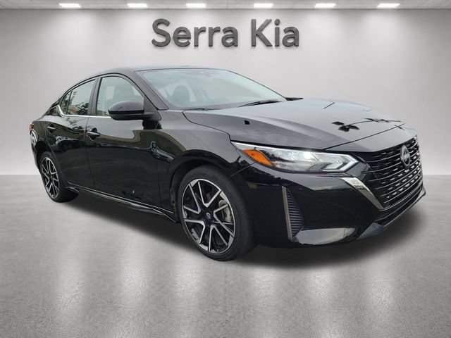 Used 2025 Nissan Sentra SR FWD image 7