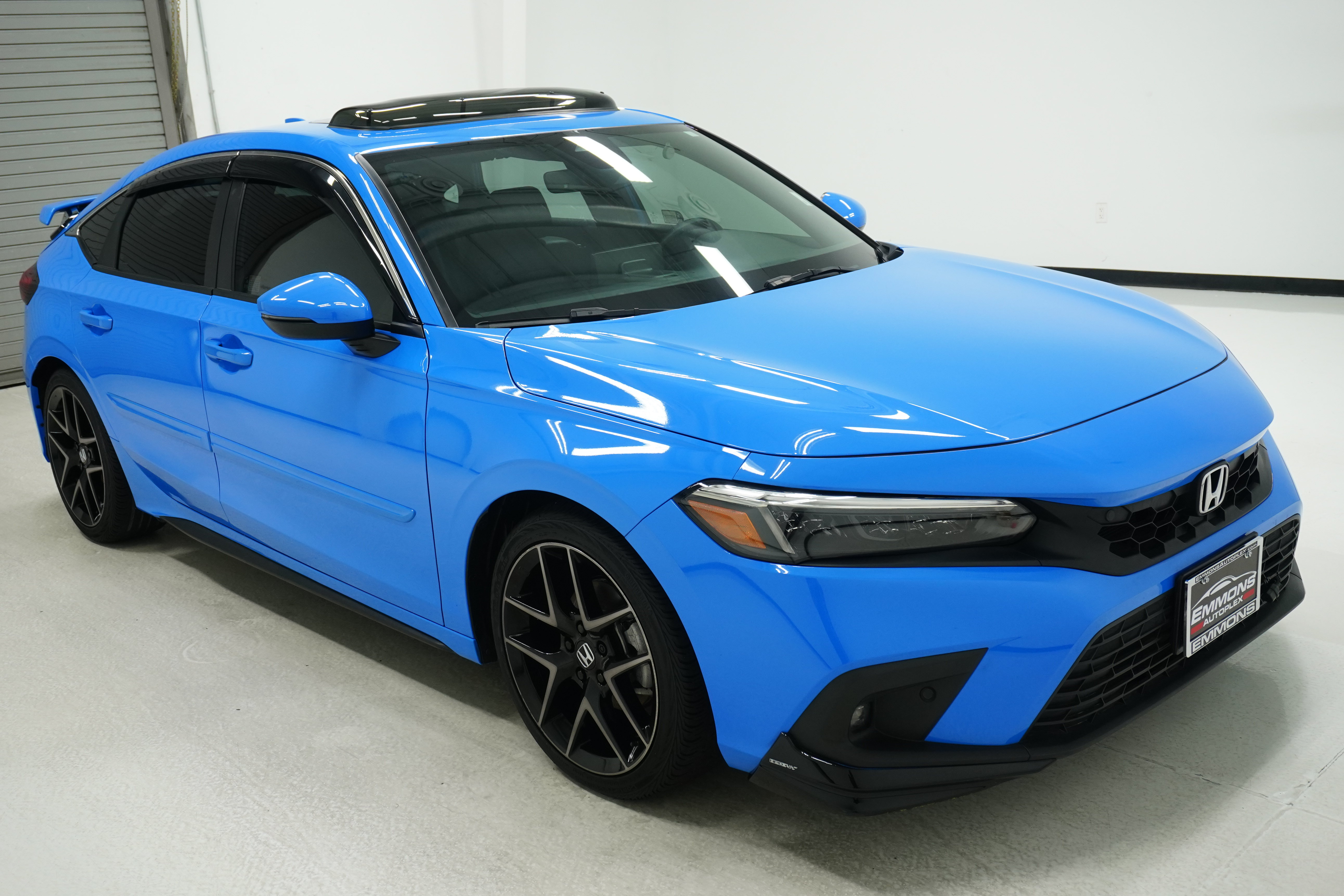 Used 2024 Honda Civic Sport Touring image 3