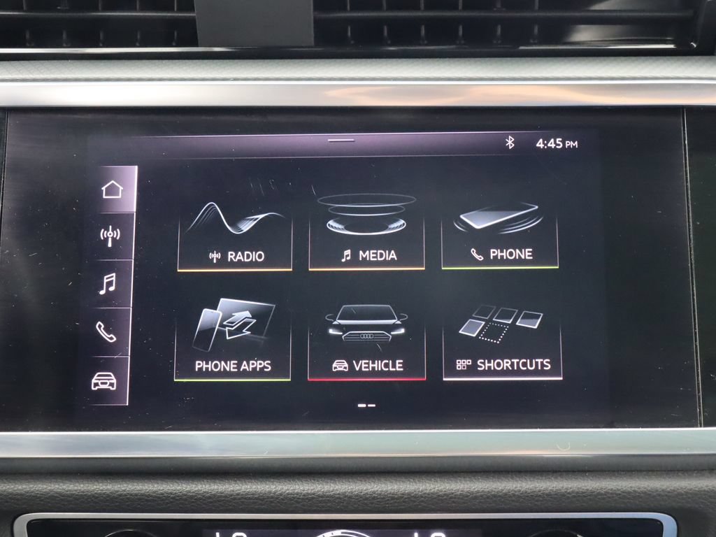 Used 2020 Audi Q3 2.0T Premium AWD/4WD image 24