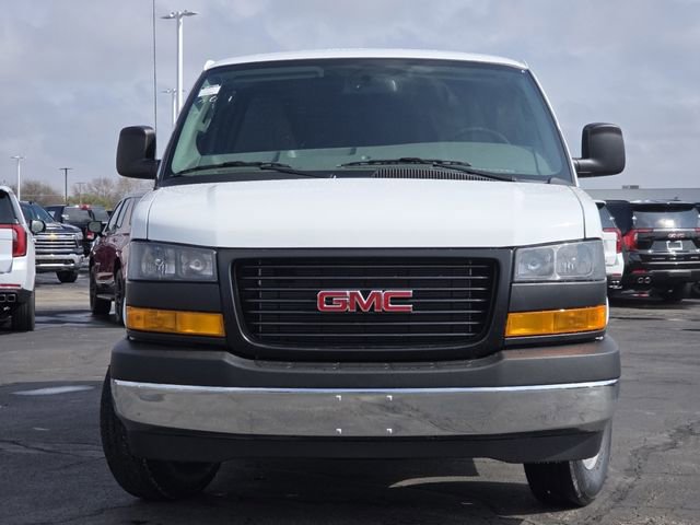 New 2026 GMC Savana 2500 Work Van w/ Driver Convenience Package image 12