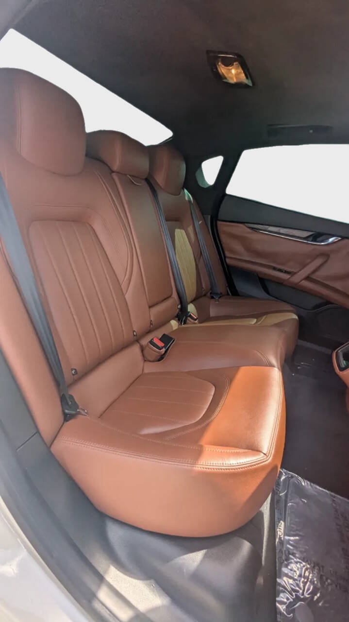 Used 2016 Maserati Quattroporte S RWD image 13