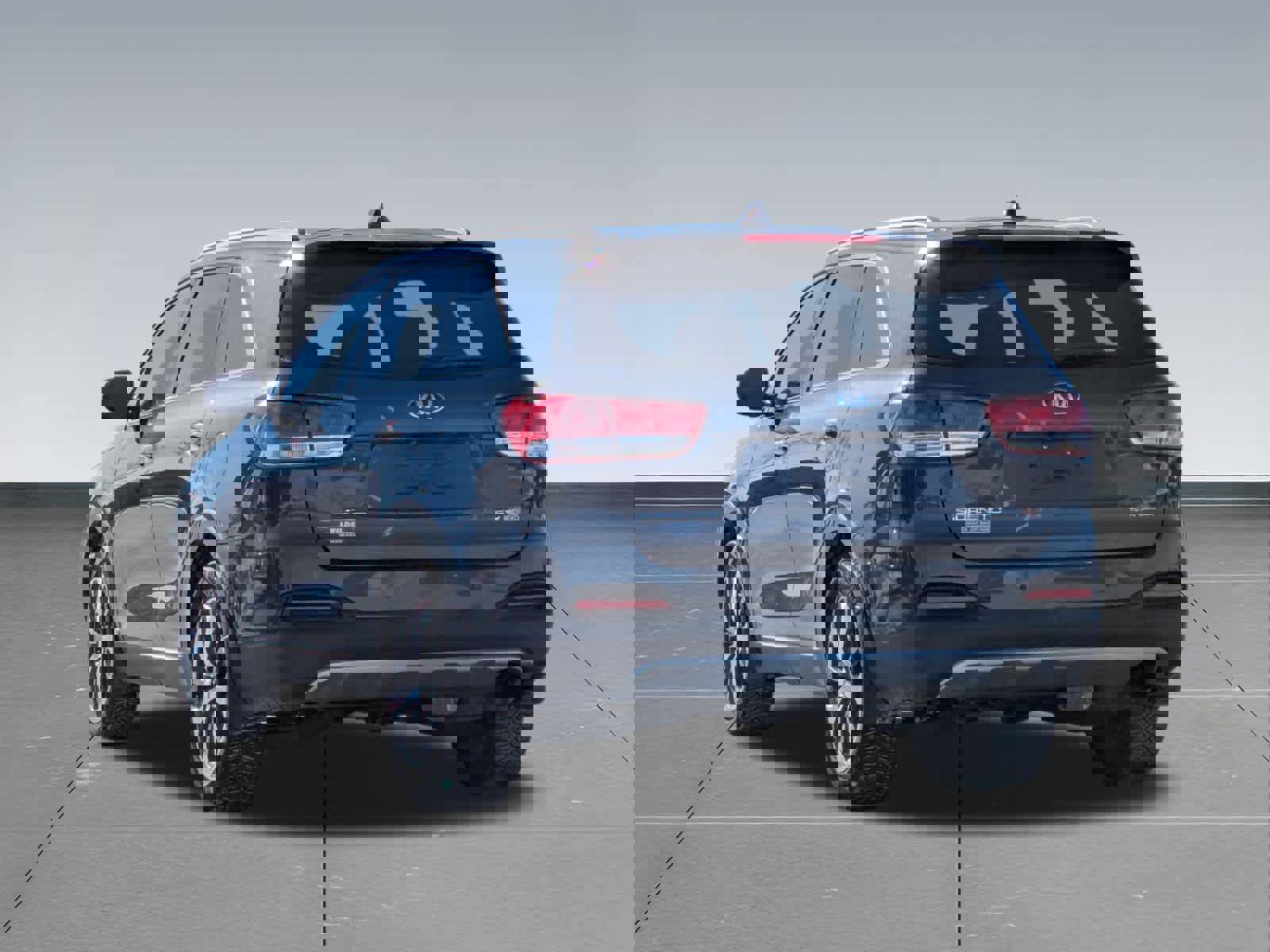 Used 2016 Kia Sorento EX image 4