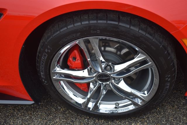 Certified 2016 Chevrolet Corvette Stingray Coupe w/ 2LT Preferred Equipment Group RWD image 11