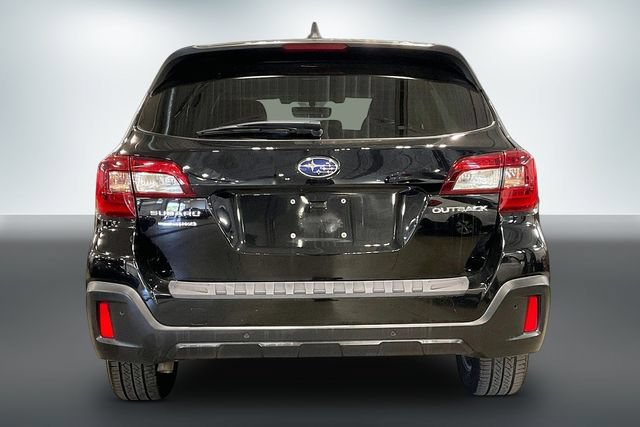 Used 2018 Subaru Outback 2.5i Limited AWD/4WD image 4