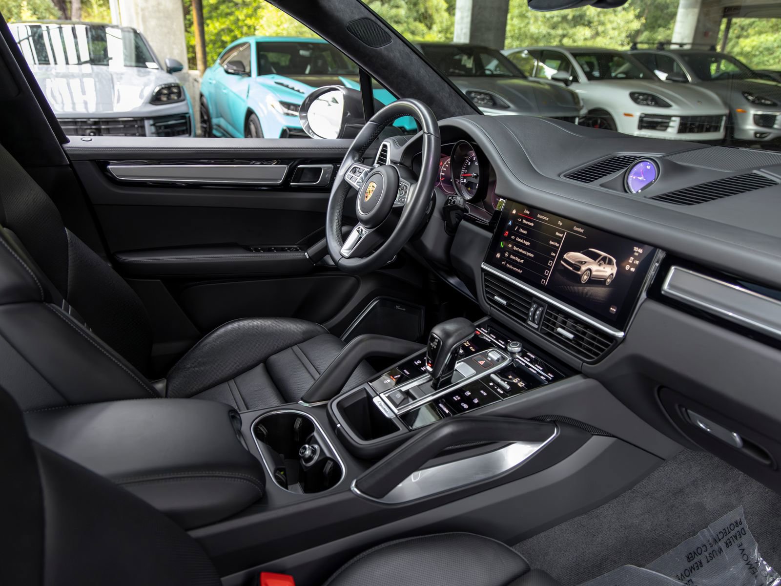 Certified 2023 Porsche Cayenne Turbo AWD/4WD image 56