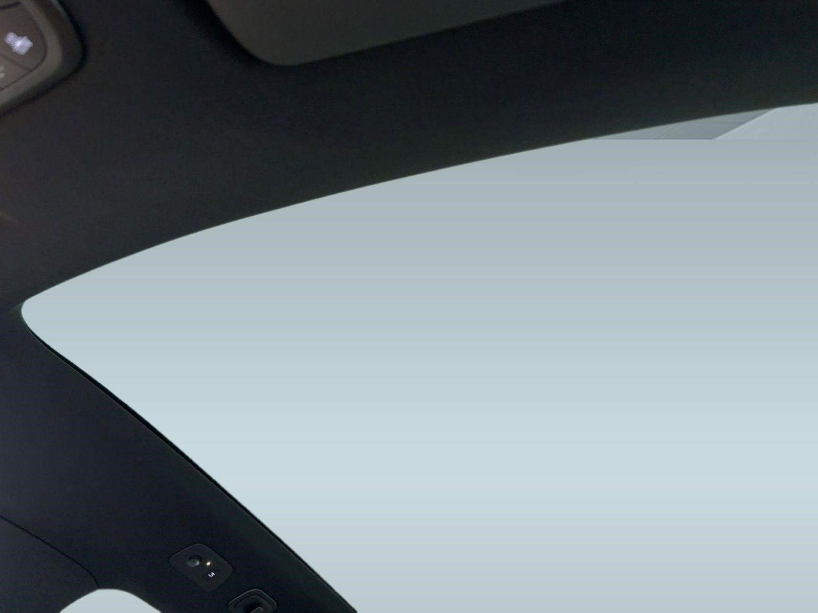 New 2026 Volvo EX90 Plus image 15