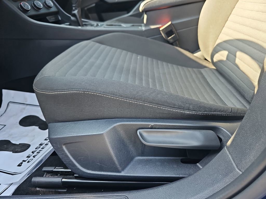 Used 2023 Volkswagen Jetta S FWD image 33