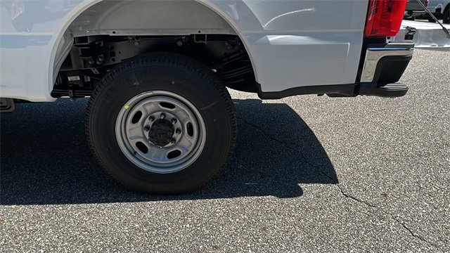 New 2026 Ford F350 XL image 19