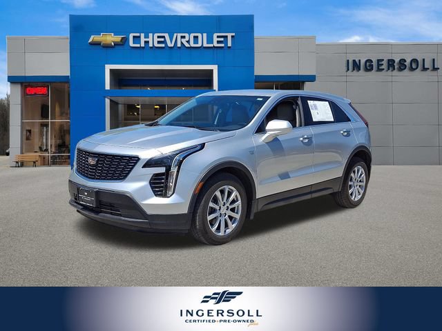 Used 2021 Cadillac XT4 Luxury w/ Trailering Package AWD/4WD image 1