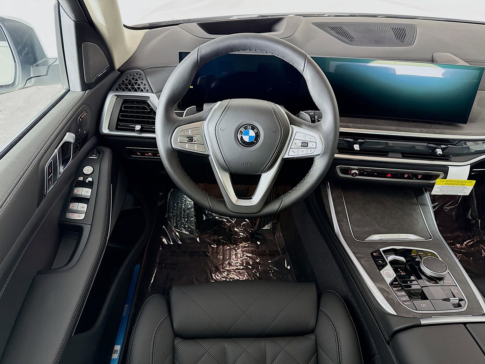 Used 2026 BMW X7 xDrive40i w/ Premium Package image 24