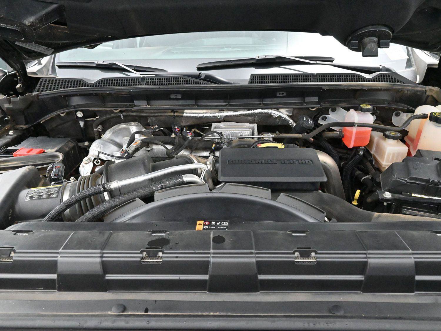 Used 2023 GMC Sierra 3500 AT4 w/ AT4 Premium Plus Package image 38