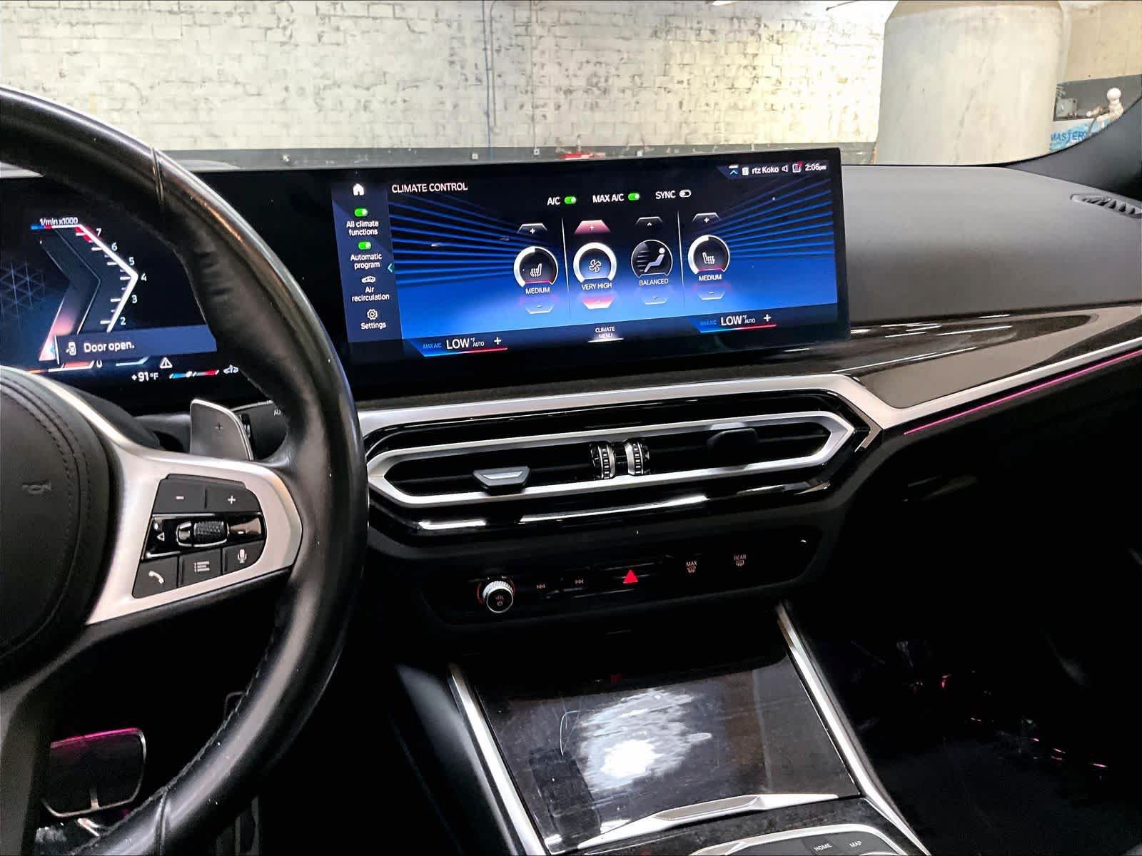 Used 2023 BMW 330i Sedan w/ M Sport Package RWD image 9