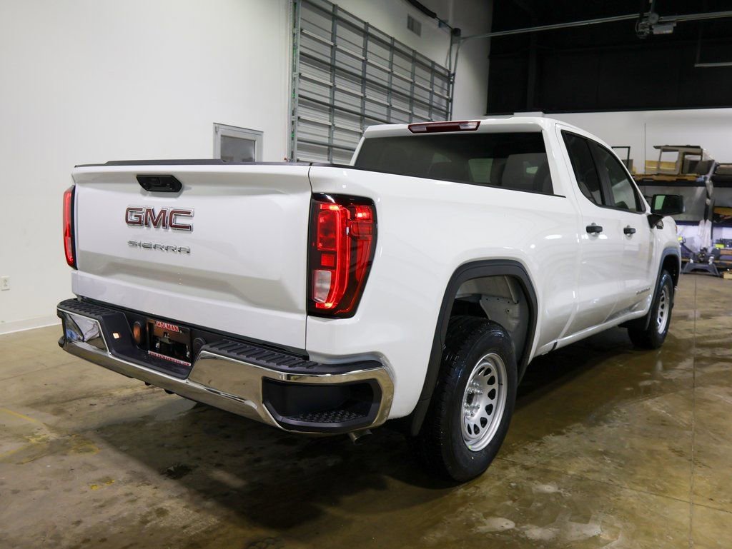New 2026 GMC Sierra 1500 Pro w/ Convenience Package image 3