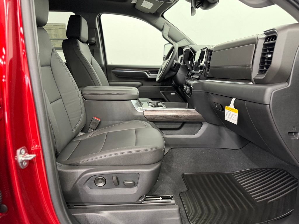 New 2026 Chevrolet Silverado 3500 LTZ w/ LTZ Plus Package AWD/4WD image 28