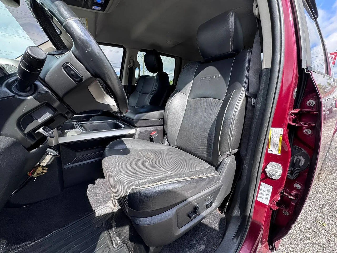 Used 2016 RAM 2500 Laramie AWD/4WD image 12