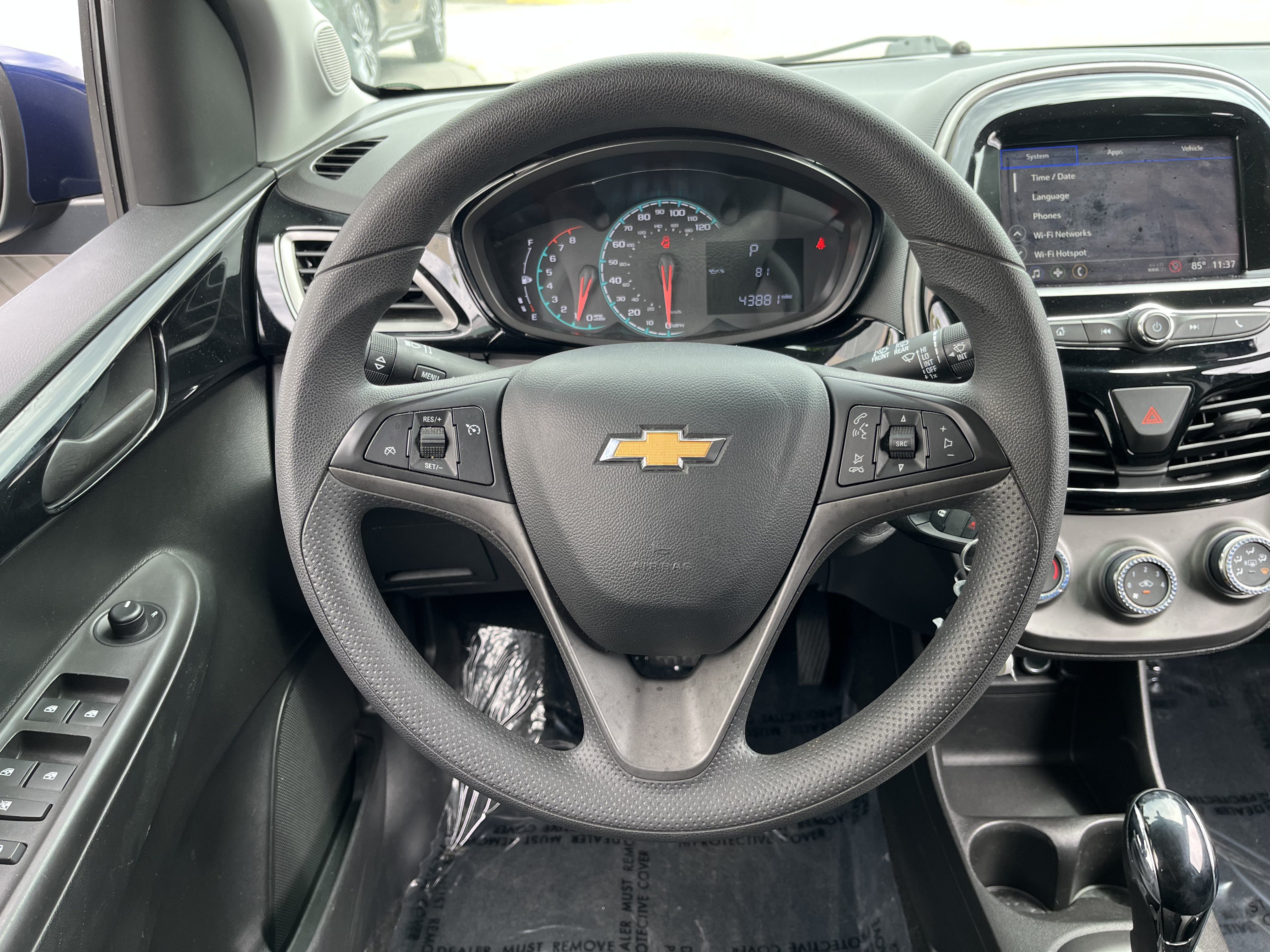 Used 2022 Chevrolet Spark LT FWD image 17