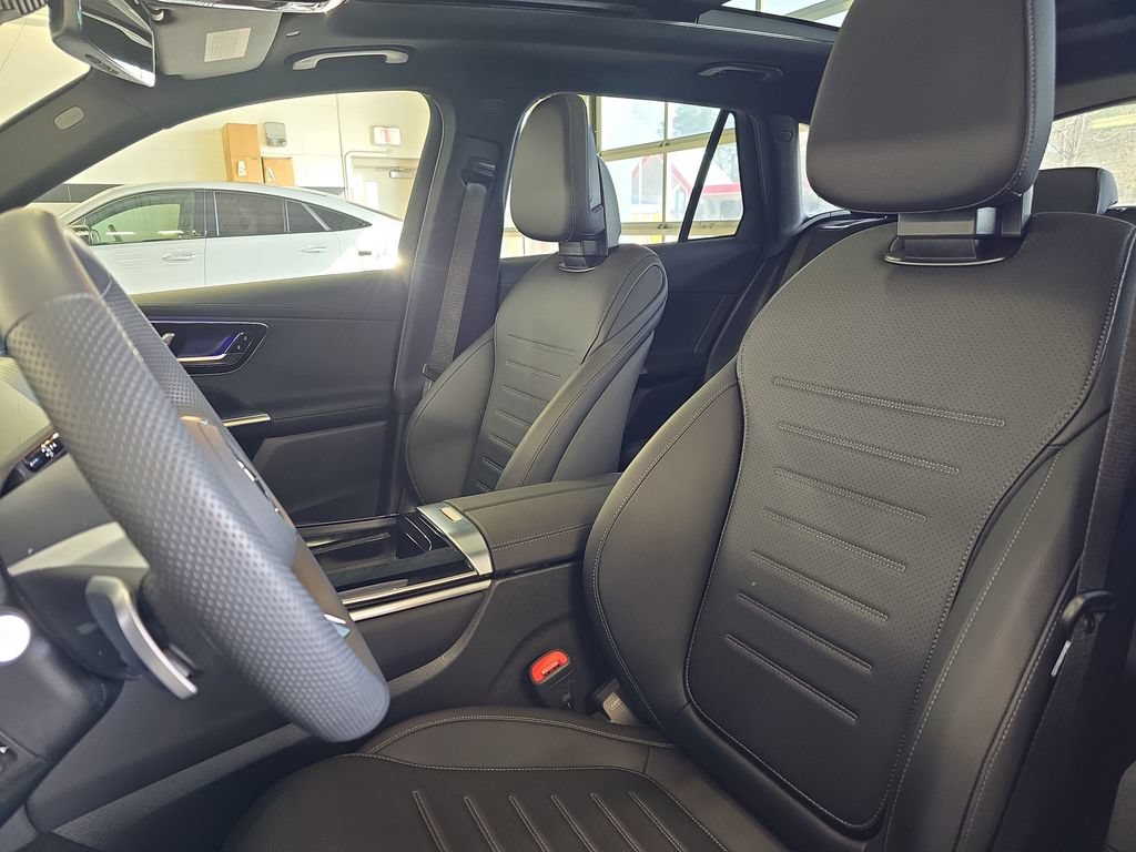 Certified 2026 Mercedes-Benz GLC 300 image 19