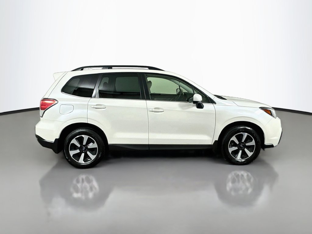 Used 2018 Subaru Forester 2.5i Limited AWD/4WD image 4