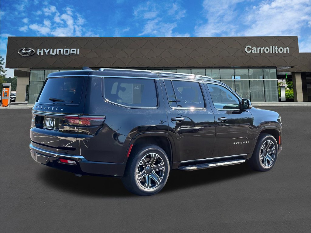 Used 2024 Jeep Wagoneer Series II AWD/4WD image 5