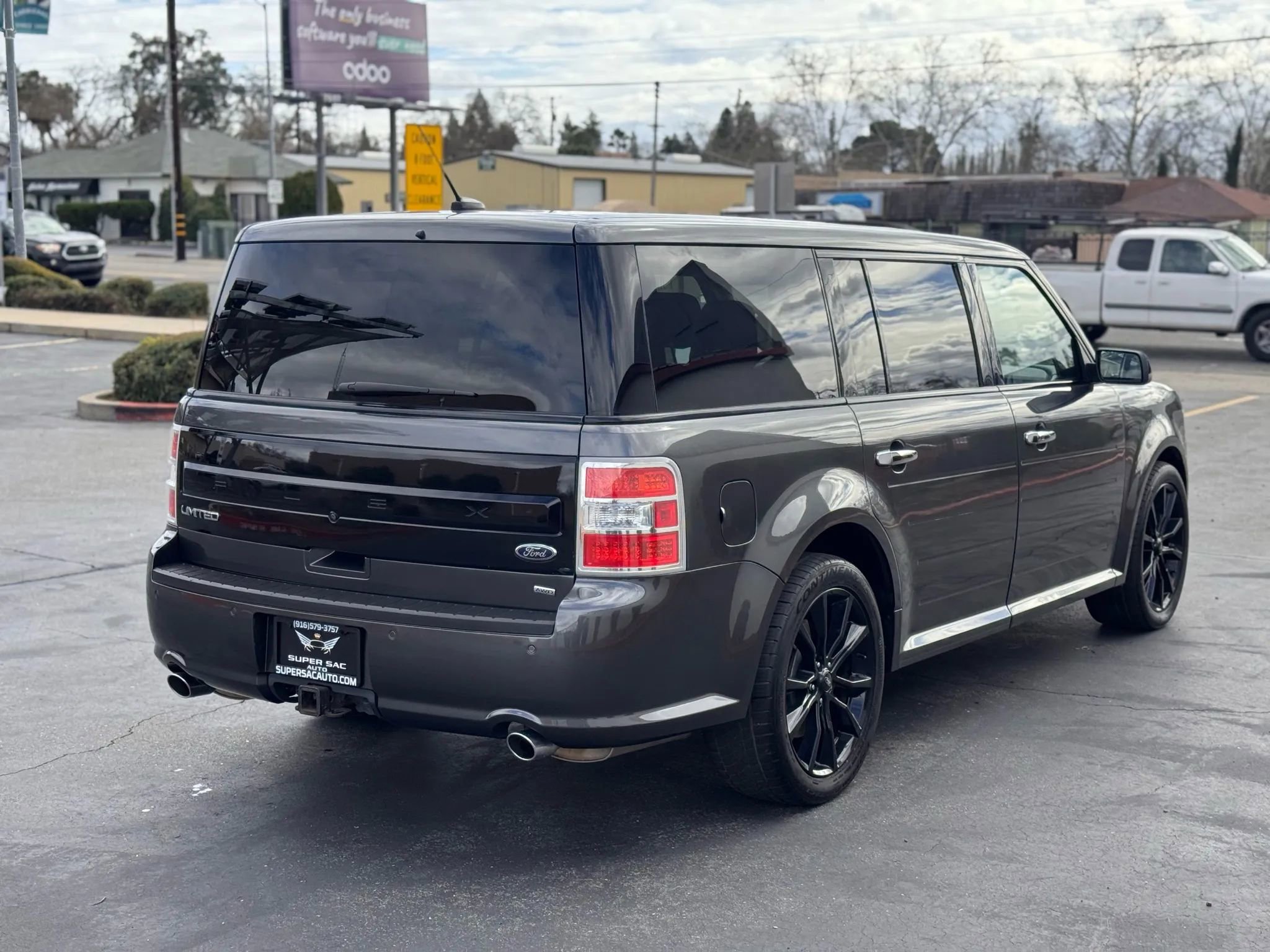 Used 2018 Ford Flex Limited w/ Equipment Group 301A image 6