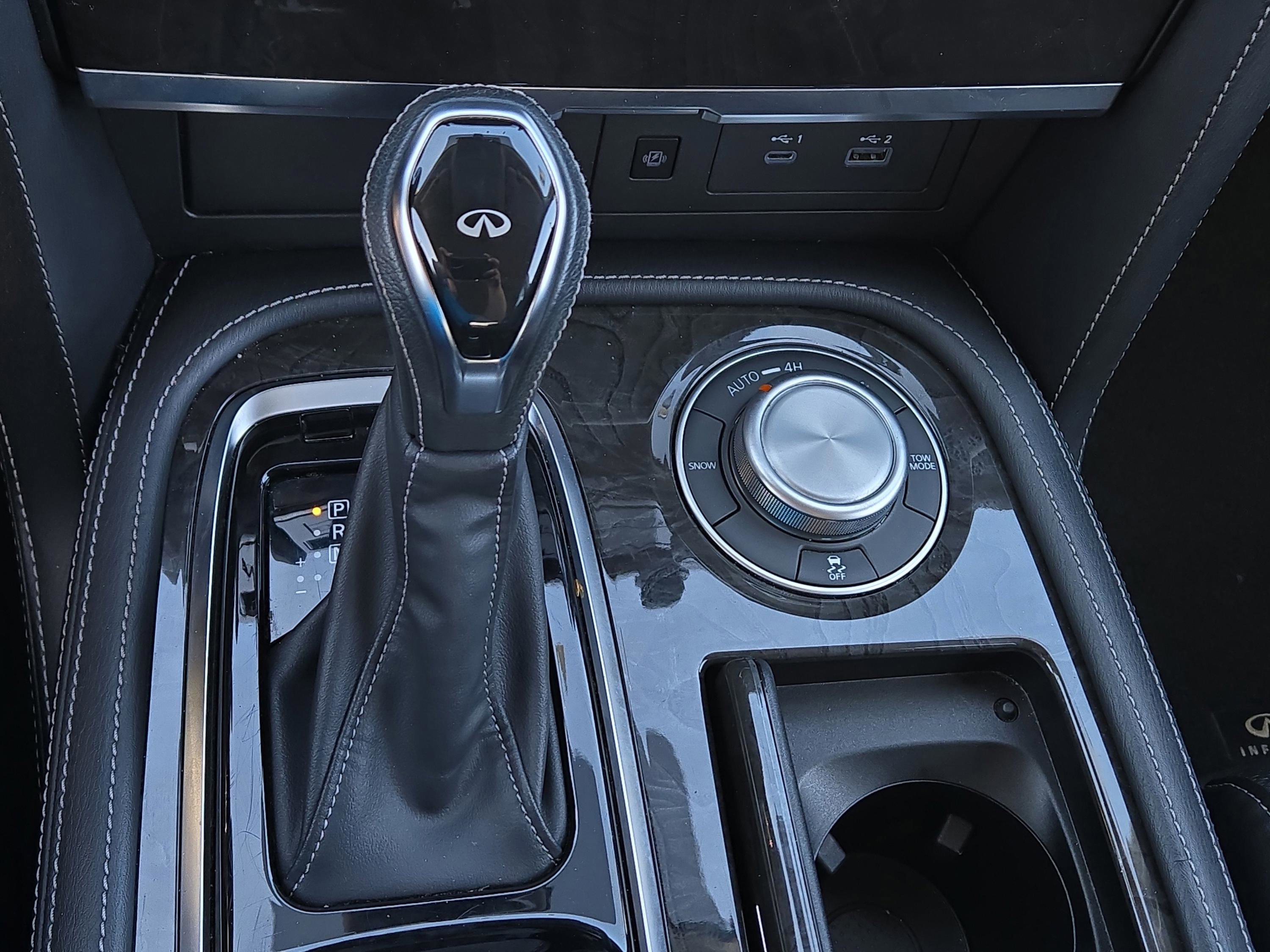 Used 2024 INFINITI QX80 Luxe image 30