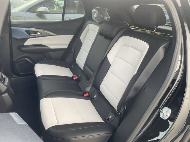 New 2026 Chevrolet Equinox EV LT AWD/4WD image 23