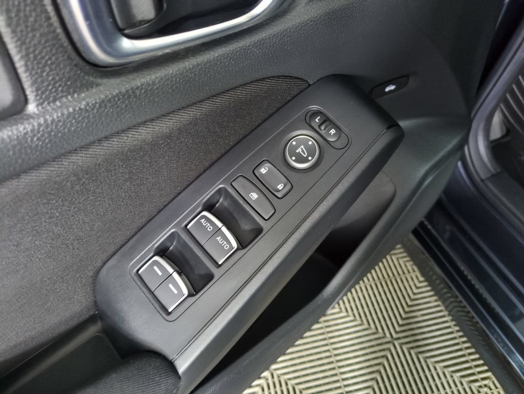 Certified 2025 Honda Civic Sport image 15