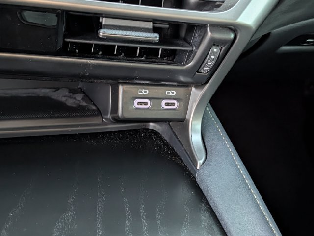 Used 2024 Lexus RX 350 FWD w/ Convenience Package image 18