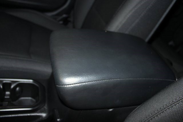 Used 2020 Jeep Wrangler Unlimited Sport image 17