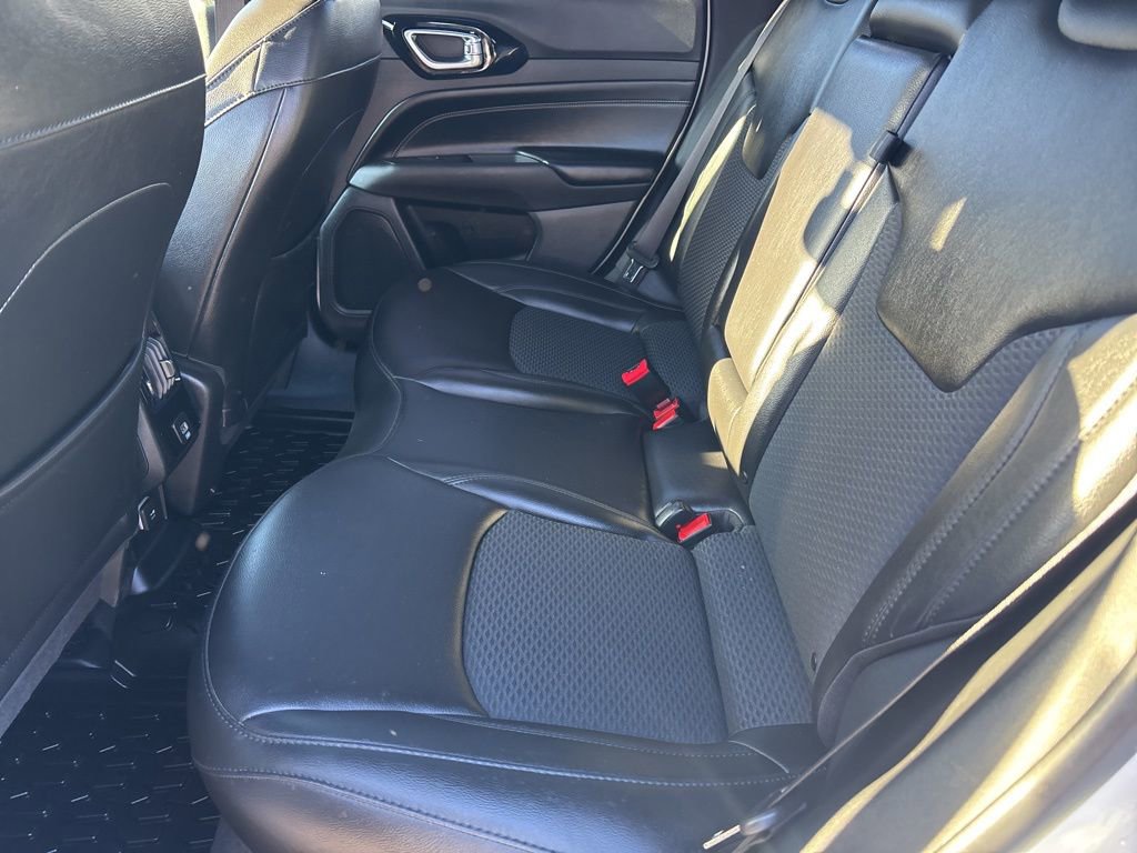 Used 2022 Jeep Compass Altitude image 14