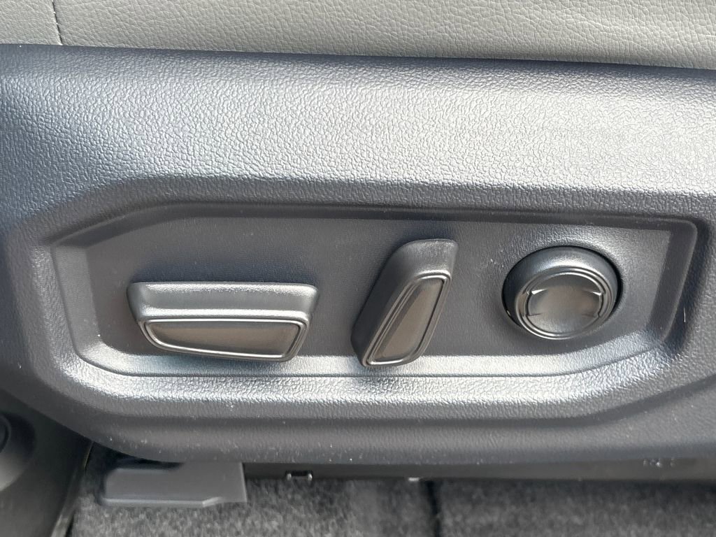 New 2026 Toyota Tundra Limited image 9