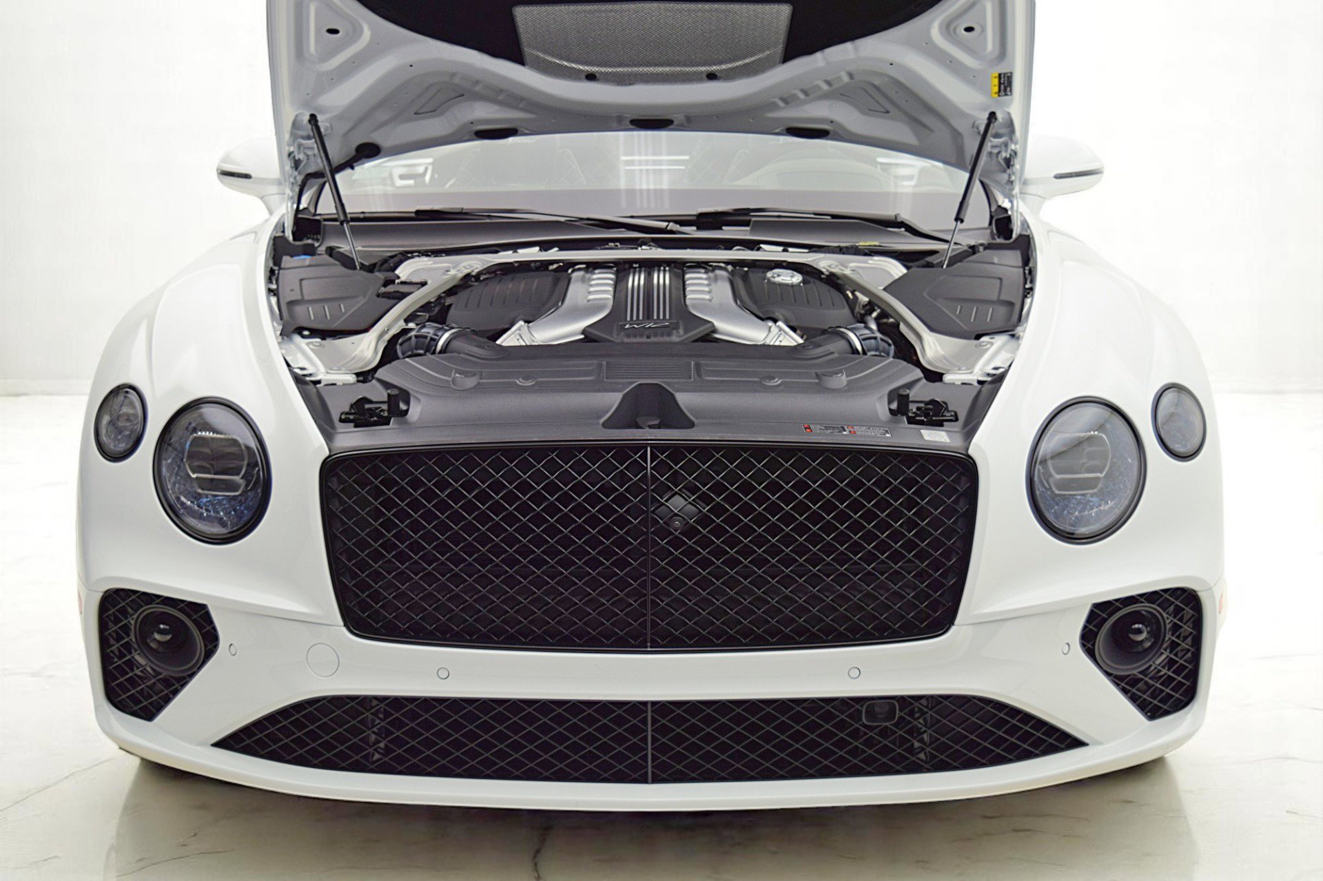 Used 2023 Bentley Continental GT Speed image 25