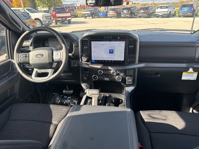New 2025 Ford F150 XLT w/ Equipment Group 302A MID image 20