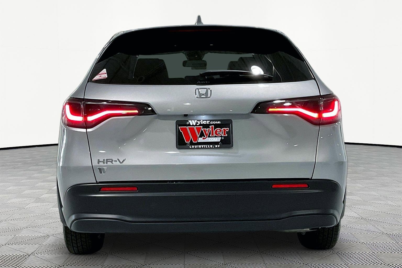 Used 2026 Honda HR-V LX image 5