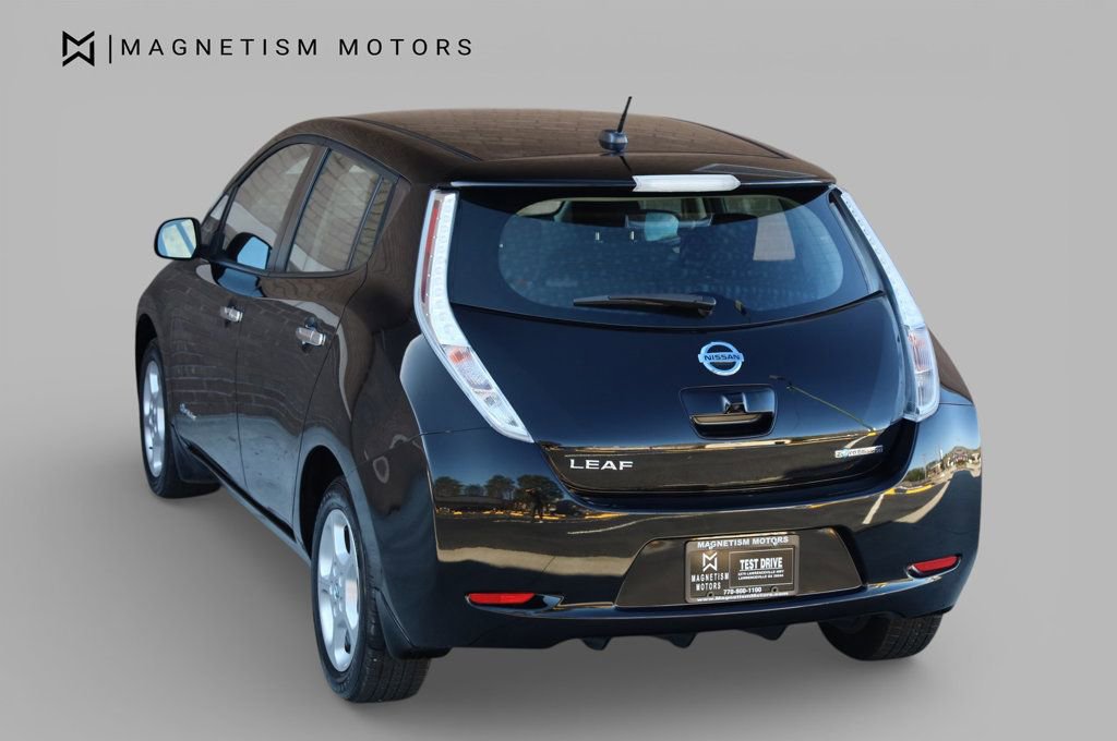 Used 2017 Nissan Leaf S w/ Charge Package image 9