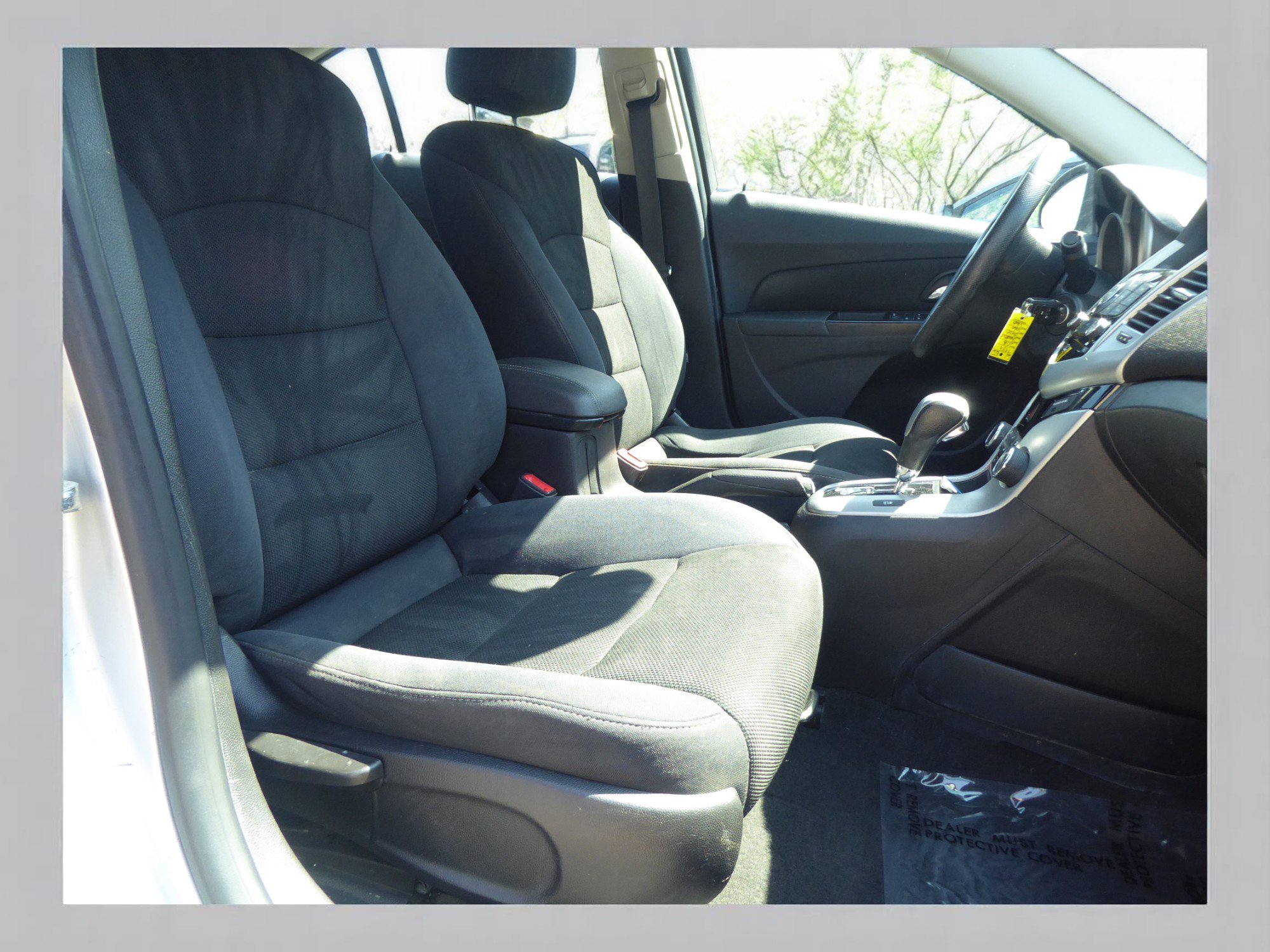 Used 2016 Chevrolet Cruze LT image 14