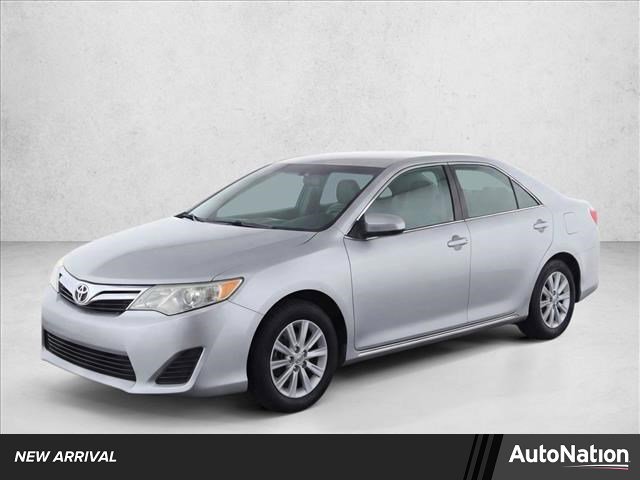 Used 2012 Toyota Camry L image 1