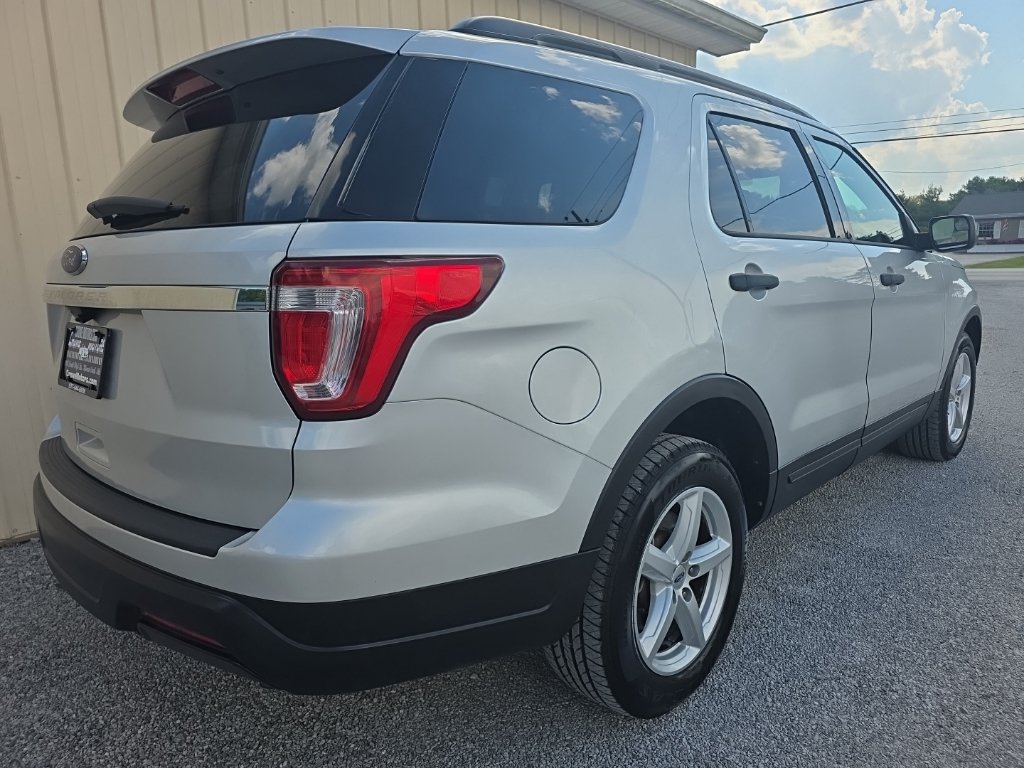 Used 2019 Ford Explorer FWD image 8