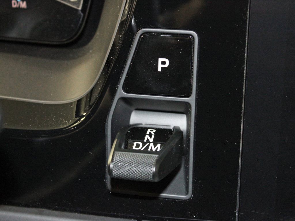 Certified 2025 Porsche Panamera 4 image 27