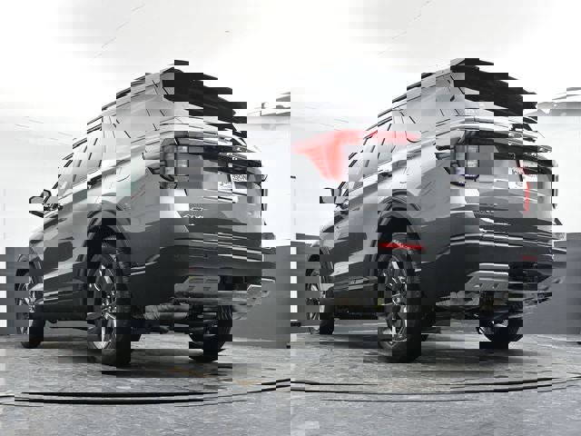 New 2026 Ford Explorer Active w/ Active Comfort Package AWD/4WD image 28